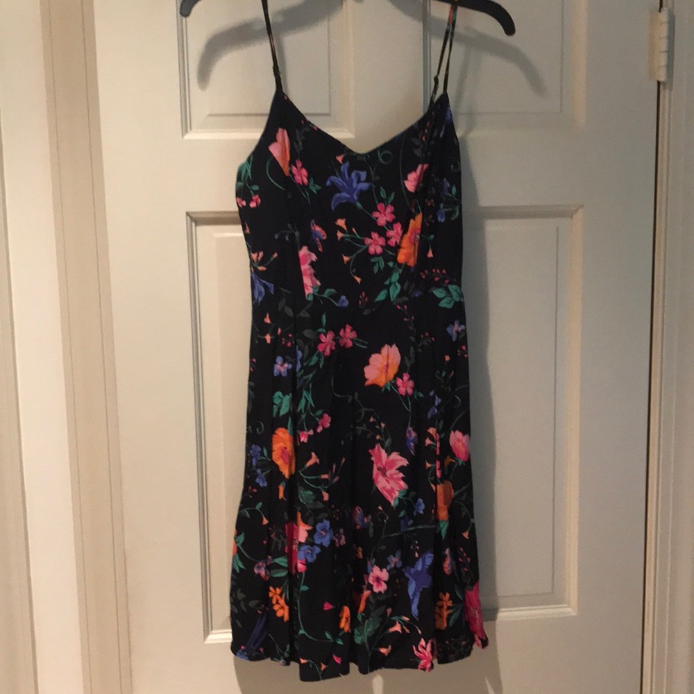 Ladies black/flowered sundress, sz M, never worn!